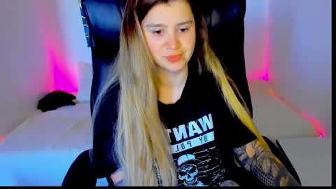 natalisecret online show from May 2026 02:12:02 PM