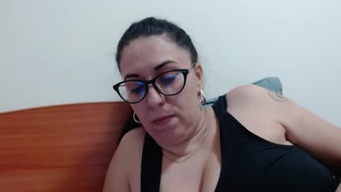 Snapshot of natally565656 chatting on January 2026 02:43:01 PM natally online show from January 2026 02:43:01 PM