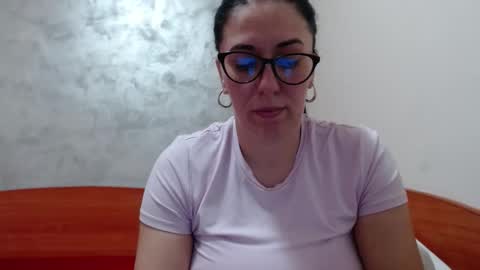 Snapshot of natally565656 chatting on February 2026 02:32:02 PM natally online show from February 2026 02:32:02 PM