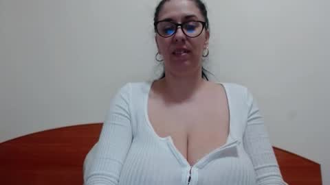 Snapshot of natally565656 chatting on February 2026 02:46:02 PM natally online show from February 2026 02:46:02 PM