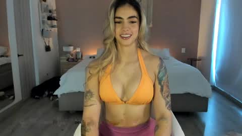 Snapshot of nataly_05 chatting on May 2026 09:33:02 PM anatalybee online show from May 2026 09:33:02 PM