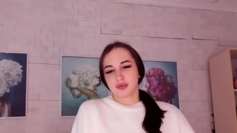 Nataly online show from December 2024 12:11:02 PM