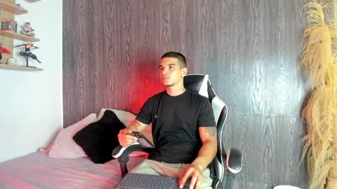 Snapshot of natan_77 chatting on April 2026 02:23:02 AM natan_77 online show from April 2026 02:23:02 AM