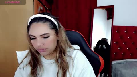 natasha__magics online show from October 2025 03:15:02 AM