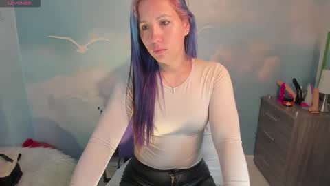 Natasha Bernett online show from September 2025 03:34:01 PM