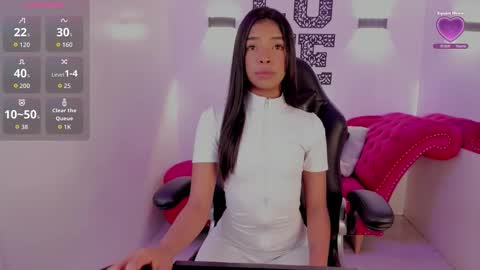 Natasha  online show from November 2025 03:01:02 PM