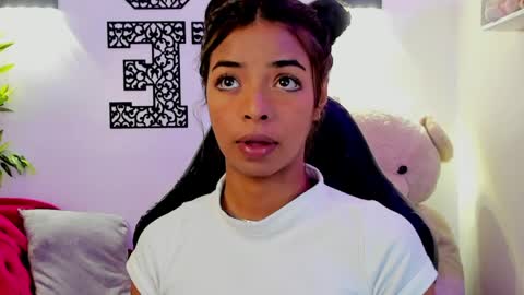 Natasha  online show from March 2026 04:07:02 PM