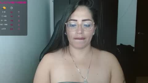 Snapshot of natashasmithe chatting on December 2024 10:39:01 AM Natasha Smithe online show from December 2024 10:39:01 AM