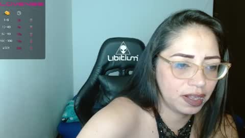 Snapshot of natashasmithe chatting on January 2025 05:54:02 AM Natasha Smithe online show from January 2025 05:54:02 AM