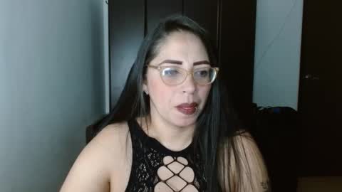 Snapshot of natashasmithe chatting on February 2025 01:01:01 PM Natasha Smithe online show from February 2025 01:01:01 PM