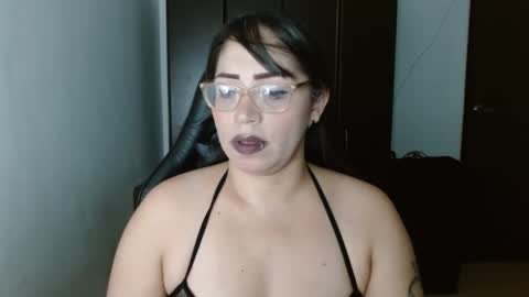 Snapshot of natashasmithe chatting on February 2025 08:21:01 PM Natasha Smithe online show from February 2025 08:21:01 PM