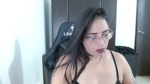 Snapshot of natashasmithe chatting on February 2025 08:36:01 PM Natasha Smithe online show from February 2025 08:36:01 PM