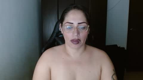 Snapshot of natashasmithe chatting on March 2025 09:44:01 AM Natasha Smithe online show from March 2025 09:44:01 AM