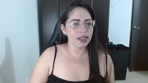 Snapshot of natashasmithe chatting on March 2025 02:41:02 AM Natasha Smithe online show from March 2025 02:41:02 AM