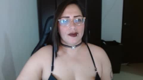 Snapshot of natashasmithe chatting on October 2025 07:35:02 PM Natasha Smithe online show from October 2025 07:35:02 PM
