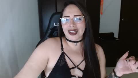 Snapshot of natashasmithe chatting on October 2025 01:31:02 AM Natasha Smithe online show from October 2025 01:31:02 AM
