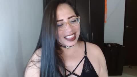 Snapshot of natashasmithe chatting on October 2025 07:36:02 PM Natasha Smithe online show from October 2025 07:36:02 PM