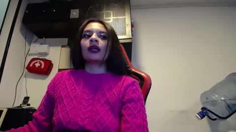 Snapshot of natashax_hot chatting on September 2025 08:31:02 PM Natashax online show from September 2025 08:31:02 PM