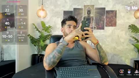 Snapshot of nate_franco chatting on October 2025 02:33:01 AM Nate Franco online show from October 2025 02:33:01 AM