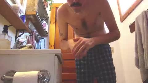 Nate online show from October 2025 07:32:01 PM