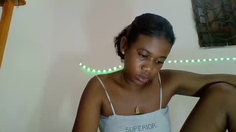 nathalia20005 online show from November 2025 09:32:02 AM