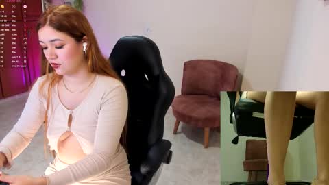 NATHALIE online show from November 2025 11:23:02 AM