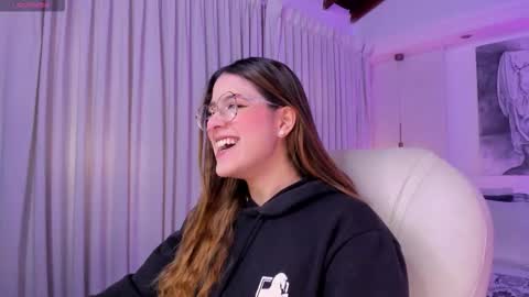 NATHALIE online show from March 2026 11:27:02 AM