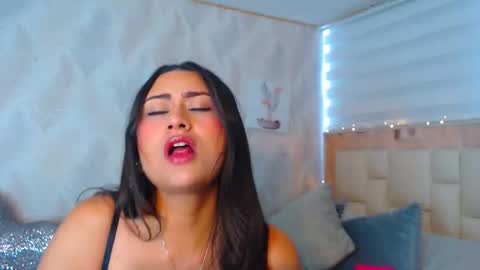 Nathalie Rose online show from March 2026 01:24:01 PM