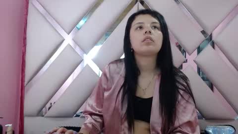 nathaly low online show from October 2025 03:01:02 AM