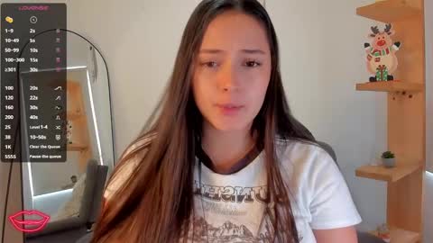nathalyxx_ online show from December 2024 02:22:01 PM