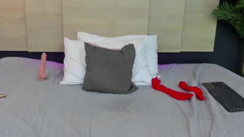 nathy_ross online show from February 2025 12:21:02 AM