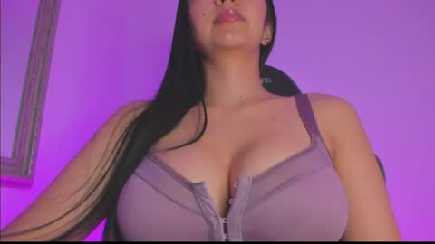 Snapshot of nathyy_garcia chatting on July 2026 04:19:01 AM Nathyy online show from July 2026 04:19:01 AM