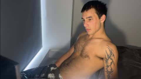 native_boy2 online show from April 2026 04:22:01 AM