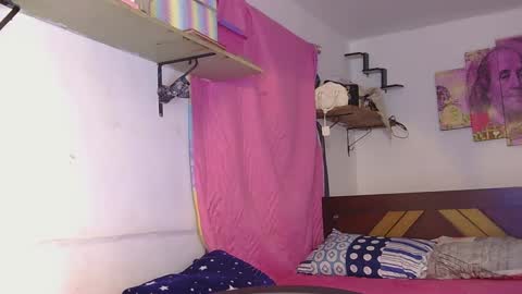 natalia online show from January 2025 01:51:02 PM