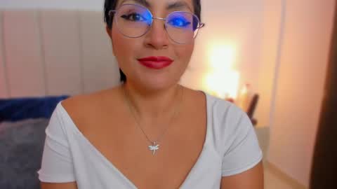 Nathalie online show from April 2026 08:34:02 PM