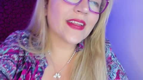Nataly online show from September 2025 11:17:02 PM