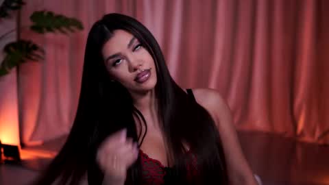 Naty online show from April 2026 07:29:01 PM