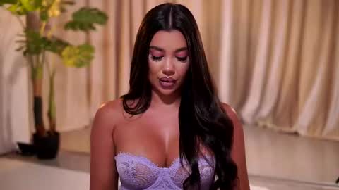 Snapshot of natydesiree chatting on July 2026 07:27:02 PM Naty online show from July 2026 07:27:02 PM