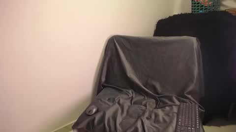 Snapshot of natyscoth chatting on March 2025 03:29:02 AM      online show from March 2025 03:29:02 AM