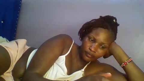 naughty8779 online show from October 2025 04:05:02 PM