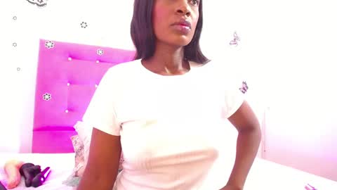  L I S S  online show from October 2025 07:21:02 AM