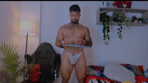 Snapshot of naughty_dominant chatting on March 2025 01:51:01 PM Miller online show from March 2025 01:51:01 PM