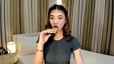 naughty_hunk_yuki online show from March 2026 07:12:01 AM