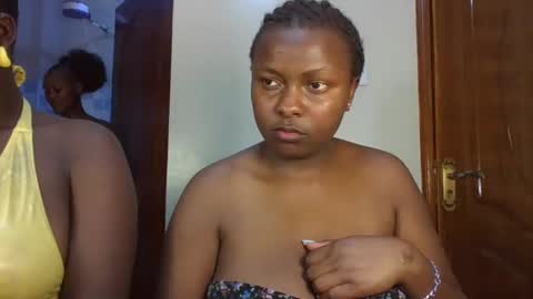 naughty_jazmine online show from September 2025 04:20:02 PM