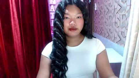Snapshot of naughty_kate18 chatting on April 2026 08:20:01 PM KATE online show from April 2026 08:20:01 PM