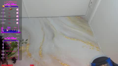 lizeth  online show from October 2025 04:14:02 PM