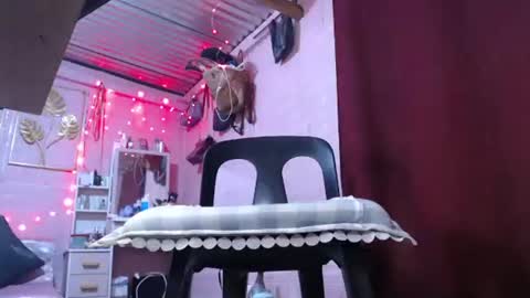 naughty_lorien143 online show from December 2025 09:59:01 AM