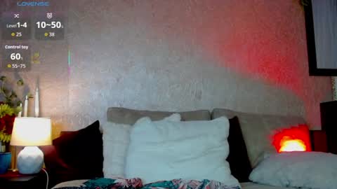 Snapshot of naughty_milena chatting on June 2026 07:57:01 PM Milena online show from June 2026 07:57:01 PM