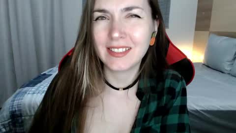 Snapshot of naughty_popa chatting on June 2026 02:23:02 AM Ann online show from June 2026 02:23:02 AM