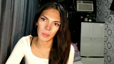 Ariela online show from June 2026 12:38:02 PM